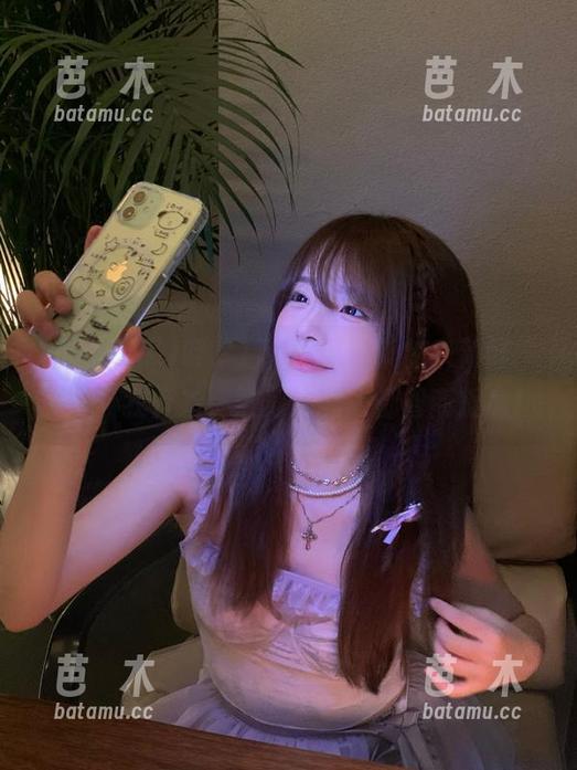 17c吃瓜 哇,17c吃瓜最新传来新鲜“瓜”,我开始怀疑身边的人都智商捉急!