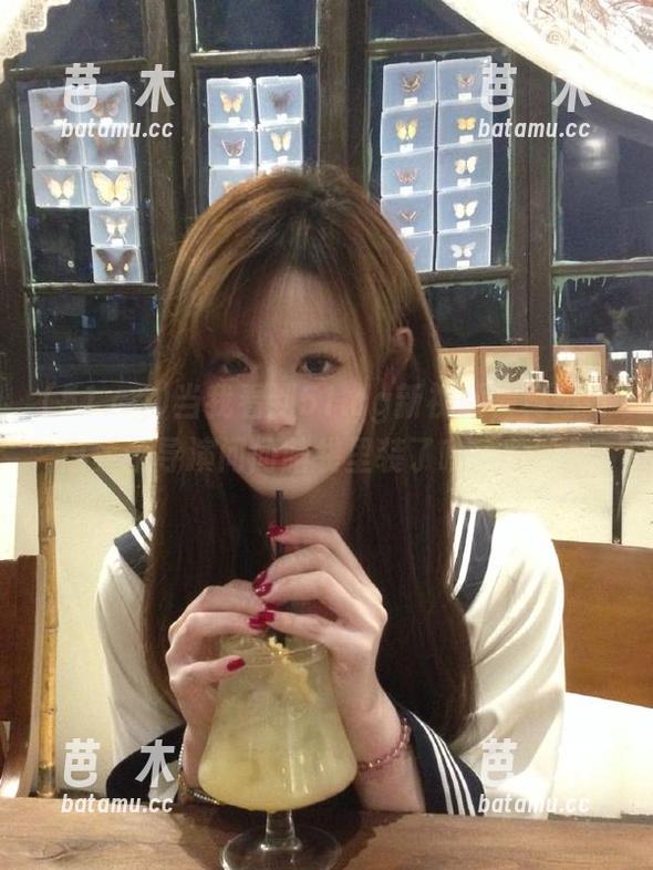 51.cg 当我看到51.cg新视频,真想打电话给导演问问脑袋里装了啥,哈哈!