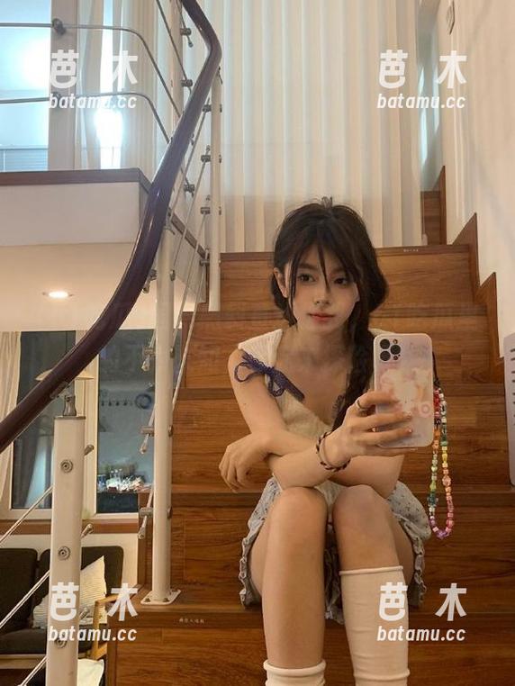 国产黑料直达你我，51吃瓜里的不为人知，等你来探险呀！
