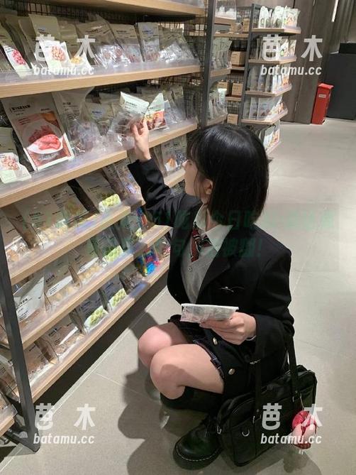 51吃瓜 首页:51吃瓜今日吃瓜-说话像是盗墓,句句都怕被翻!