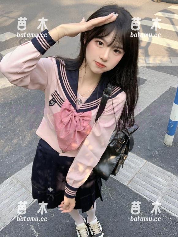 718吃瓜网 下载718吃瓜网官网,这瓜吃得让人心痒痒!你敢来试试?