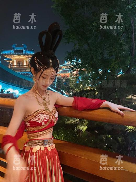 91吃瓜 收藏一下,91吃瓜的视频满满都是戏,快让我乐个痛快!