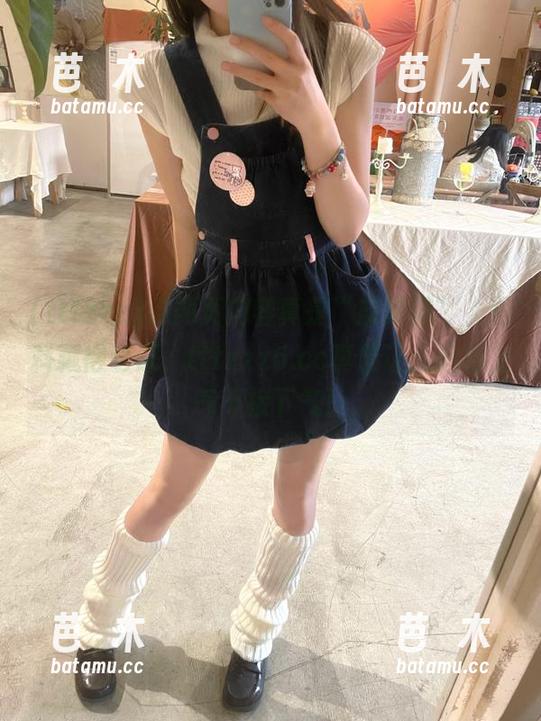 tttzzz 这网页内容真是“躲猫猫”,黑料藏得老深,tttzzz5.cc真要让人追得上气不接下气!