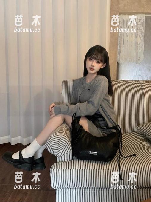 “zztt11”的入口像个黑洞，进去就出不来了，真实太舞蹈…