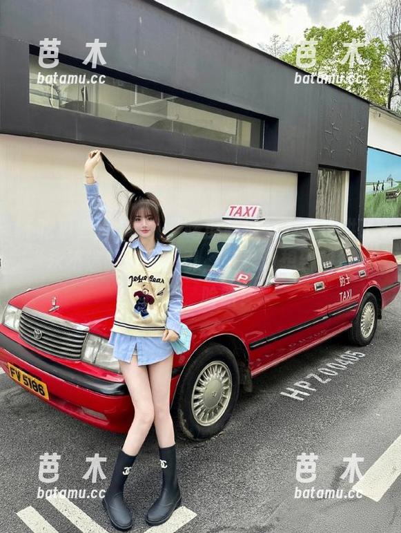 吃瓜频道 听说“吃瓜频道”为我提供了“永不迷路”的指引,结果没想到陷得更深了,哈哈!