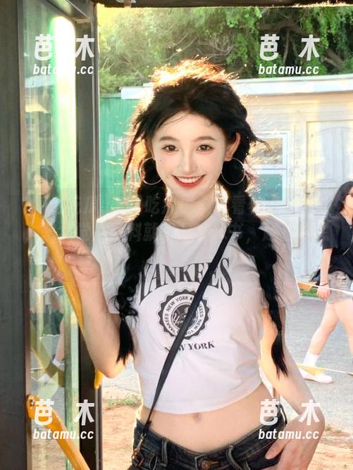 每日吃瓜黑料：看着这个网址，忽然觉得黑料就像是一本书，越看越想翻