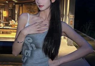 登录黑料不打烊，往期内容个个都让你“哦”一声，心里美滋滋。