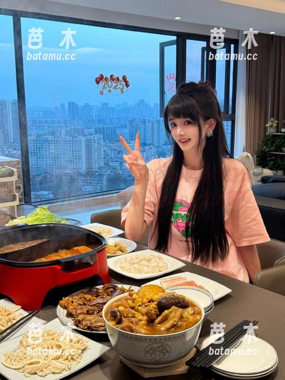 zztt668.su黑料不打烊，官场八卦一键搜索，这app太灵了！