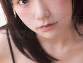 她说“51cg黑料不打烊”里的链接让她情绪波动,好像在追剧三刷。