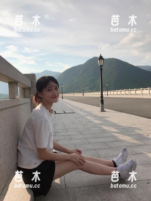 黑料不打烊,万里长征传，首页一键开启吃瓜模式！